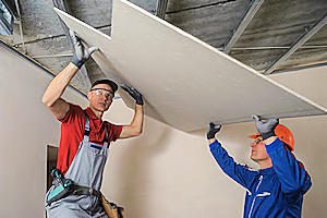 10 Étapes à suivre pour poser un plafond correctement à Villers-Cernay